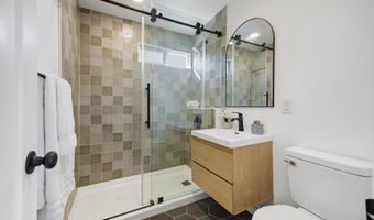 126 Palatine Dr, Alhambra, CA 91801