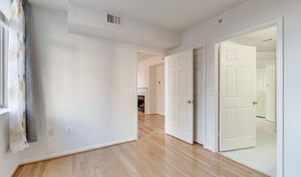 3830 9TH St N 509W, Arlington, VA 22203