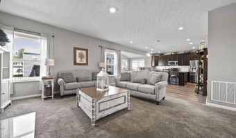 43 Burroughs Dr, Ashville, OH 43103