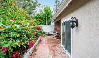 924 S Lake Summit Dr, Anaheim, CA 92807