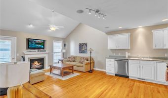 1 B Astor Ridge Dr B, Amherst, NY 14228