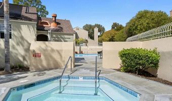 2591 Regent Rd, Carlsbad, CA 92010