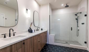 43420 GRANDMOORE St, Ashburn, VA 20148