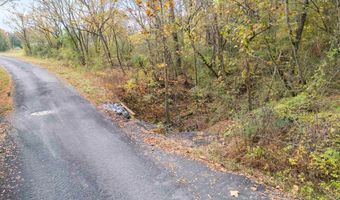 65 Gentry Rd, Arab, AL 35016