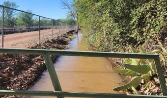 30 Pluma Rd, Belen, NM 87002