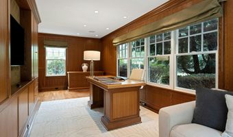 6 Searles Rd, Darien, CT 06820