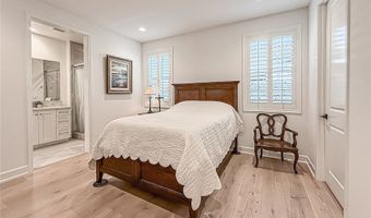 2410 Quartsite Dr, Camarillo, CA 93012