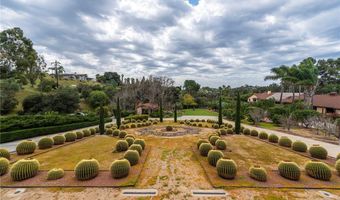 2740 Los Alisos Dr, Fallbrook, CA 92028