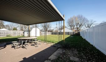 227 S 12th Ave, Beech Grove, IN 46107