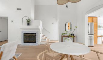 1813 Avenida Segovia, Oceanside, CA 92056