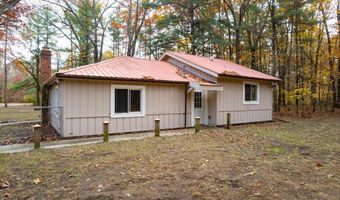 1274 42nd St, Allegan, MI 49010