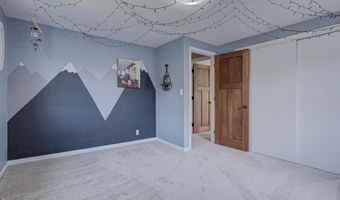 336 E PERSHING St, Appleton, WI 54911