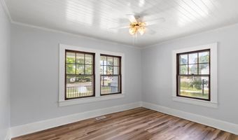 906 Fair St, Camden, SC 29020