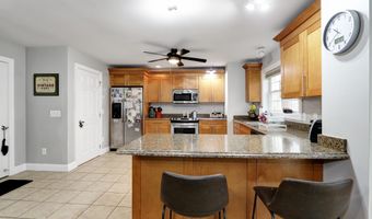 107 W Church St, Absecon, NJ 08201