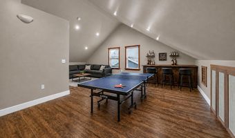 3190 NE Delmas St, Bend, OR 97701
