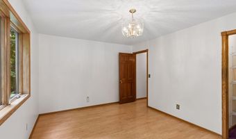 3355 Trading Post Trl S, Afton, MN 55001