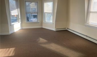 585 Main St 2A, East Greenwich, RI 02818