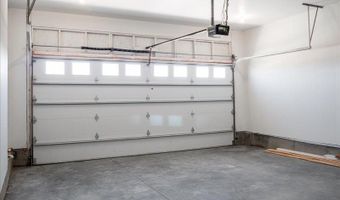 320 Lakeview Blvd, American Falls, ID 83211