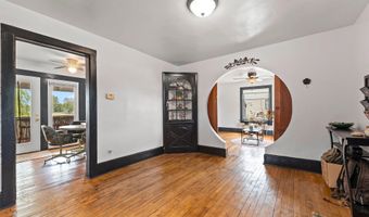 1215 NAVARINO St, Algoma, WI 54201