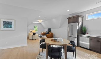 1613 Umstead St, Charlotte, NC 28205