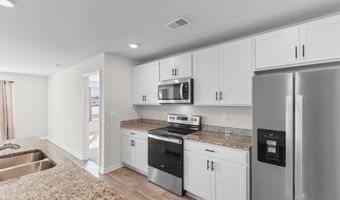 561 Woodland Farms Cir, Aynor, SC 29511