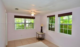 18220 Elmwood Dr, Alva, FL 33920