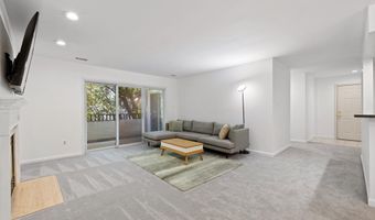 7713 LAFAYETTE FOREST Dr 22, Annandale, VA 22003