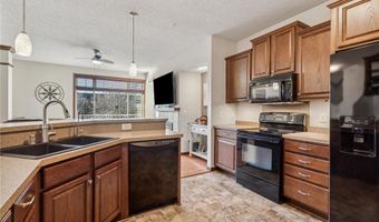 6665 Flycatcher Ln, Apple Valley, MN 55124