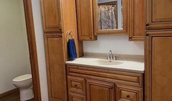 715 N Kline St, Aberdeen, SD 57401