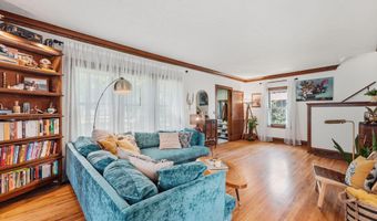 1115 Douglas St, Alexandria, MN 56308