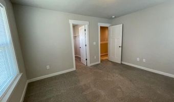 10829 Prairie Lake Dr, Apison, TN 37302