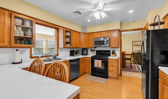 633 Spray Ave, Beachwood, NJ 08722