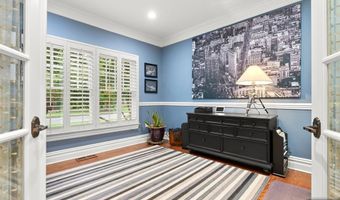 7 Newton Pl, Allendale, NJ 07401