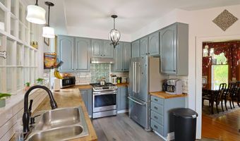 737 N State St, Alma, MI 48801