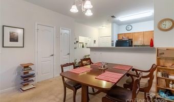 332 Appeldoorn Cir, Asheville, NC 28803
