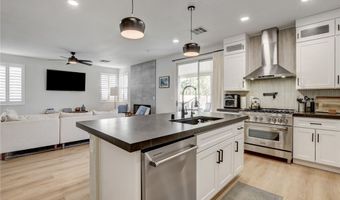 11035 Onslow Ct, Las Vegas, NV 89135