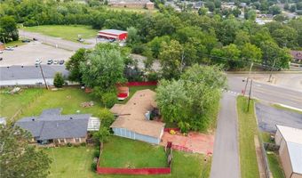 839 14th St, Barling, AR 72923