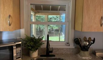 27 Shadowland Rd, Alstead, NH 03602