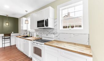 587 Robert Henry, Macon, GA 31206