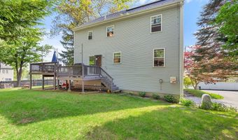 9 Rhodes St, Billerica, MA 01821
