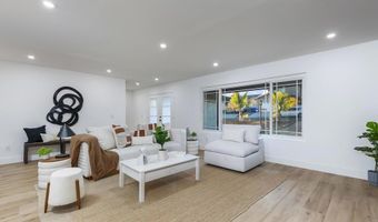 5995 BROADMOOR Dr, La Mesa, CA 91942