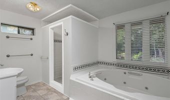 104 Murls Lake Rd, Weatherford, TX 76085