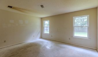 514 Galina St, Beebe, AR 72012