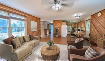 3 Reeds Ln, Belfast, ME 04915
