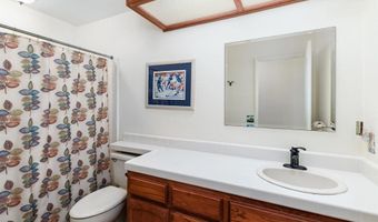 3552 Donna Dr, Carlsbad, CA 92008