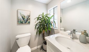 91-208 Kekepania Pl B, Kapolei, HI 96707