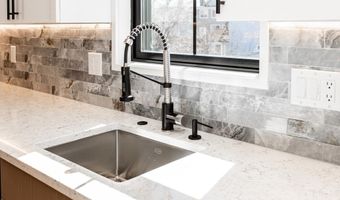 30 Clifton 30C, Boston, MA 02119