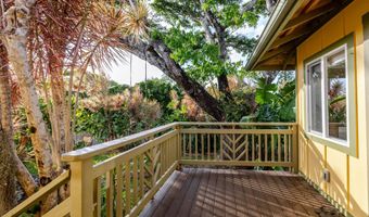 1220 W Kuiaha Rd, Haiku, HI 96708