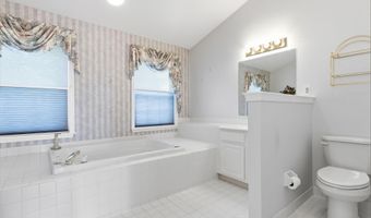 1034 GLENDEVON Dr, Ambler, PA 19002
