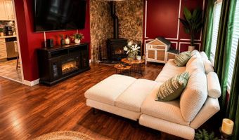 122 Hunter Ln, Albrightsville, PA 18210